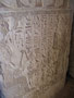 Ägypten. Saqqara. Wertvolle Steintafel mit uralten Hieroglyphen.