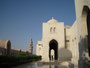 Oman. In der Hauptstadt Muscat. Die Sultan Qaboos Moschee ist die größte des Landes. Über 20.000 Gläubige finden im Inneren der Moschee einen Platz zum Gebet.