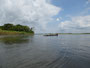 Papua Neuguinea. Provinz East Sepik. Bootsexpedition auf dem Sepik-Fluss. Der Sepik fließt über 1.100 km durch Papua Neuguinea und ist damit das größte Trinkwasserreservoir im asiatisch-pazifischen Raum.