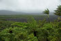 Vanuatu. Nach 5 Stunden Gehzeit erreicht man die Caldera des Marum-Vulkans. Diese hat den gewaltigen Durchmesser von 12 Km.