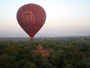 Myanmar. Bagan ist das weitläufigste buddhistische Ruinenfeld der Erde und eine der großartigsten Sehenswürdigkeiten Südostasiens. Mehr als 2.000 Tempel wurden hier über viele Jahrhunderte errichtet. 