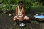 Vanuatu. Ein besonderer Höhepunkt ist der Besuch in den einheimischen Dörfern. Nur wenige Touristen finden den Weg hierher. Die gastfreundlichen Menschen leben von und mit der Natur.