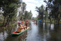 Mexico. Die Hauptstadt Mexico City. Die schwimmenden Gärten von Xochimilco dienten den Azteken zur Wasserversorgung ihrer Hauptstadt. Heute sind sie ein beliebtes Ausflugsziel der Einheimischen.