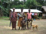 Sierra Leone. Dorfbesuch auf dem Land.