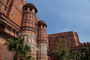 Indien. Agra. Das Rote Fort. Mit dem Bau des Forts wurde 1565 unter Akbar dem Großen begonnen, der die Hauptstadt von Delhi hierher verlegen ließ.