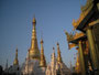 Myanmar. Hauptstadt Yangon. Die Shwedagon Pagode gilt als das Wahrzeichen des ganzen Landes.