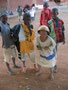 Mali. Die besonders gastfreundlichen Menschen und die vielen neugierigen Kinder sind der wahre Höhepunkt einer Reise durch Westafrika.