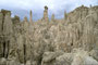 Bolivien. In der Nähe der Hauptstadt La Paz liegt das Valle de la Luna - Das Mondtal. Hier entstanden durch die Erosion phantastische Sandsteinformationen.