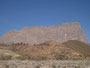 Oman. In der Nähe des kleinen Dorfes Bat finden sich am Berg Jebel Misht noch gut erhaltene "Bienenkorbgräber". Diese sind Schätzungen zufolge mehr als 5.000 Jahre alt.