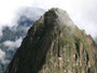 Peru. Machu Picchu. Das schönste und rätselhafteste Zeugnis der Inkazeit liegt auf 2.500 m Höhe. Vom Tal aus ist nichts von der gewaltigen Anlage zu sehen. Erst im Jahre 1911 wurden die Ruinen wiederentdeckt. Ein unbeschreiblicher Anblick.