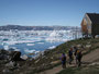 Grönland. Tiniteqilaaq. In diesem Dorf am Sermilik-Fjord leben etwa 100 Menschen.