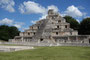 Mexico. Edzná war die bedeutendste Maya-Stadt der westlichen Yucatán-Halbinsel bei Campeche. Sie wurde bereits um 600 vor Christus gegründet. Weit weg von den Touristenzentren an der Karibikküste, muss man die Ruinen nur mit ein paar Eidechsen teilen.