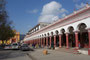 Mexico. Die Stadt San Cristóbal de las Casas liegt im zentralen Hochland von Chiapas und wurde im Jahre 1528 gegründet. San Cristóbal ist weltberühmt für seine gut erhaltene Kolonialarchitektur.