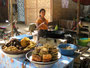 Myanmar. Straßenküche an der Pagode von Mingun.