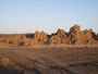 Djibouti. Der Abbe-See ist ein teilweise ausgetrockneter Salzsee. Dieses Gebiet ist der Mittelpunkt der Afar-Senke und gilt als eine der unzugänglichsten und unwirklichsten Gegenden der Erde.
