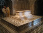 Pakistan. Provinz Punjab. Provinzhauptstadt Lahore. Das Jehangir-Mausoleum. An der Seite des Sakopharges wurden die 99 Lobpreisungen Allah´s im Marmor verewigt.