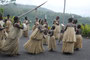 Vanuatu. In den entlegenen Dörfern leben die Menschen noch ganz traditionell. Ihre Riten und Tänze faszinieren jeden Besucher.