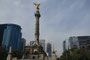 Mexico. Mexico City ist heute mit seinen 25 Mio. Einwohnern eine der größten Städte der Erde. Die Hauptstadt liegt auf einer Höhe von etwa 2.300 Metern über dem Meeresspiegel. Dadurch herrscht ganzjährig ein sehr angenehmes Klima. 