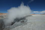 Bolivien. Die Geysire von Sol de Mañana sind ein etwa 2 km² großes Geo-Thermalgebiet auf 4.850 Meter über dem Meeresspiegel.