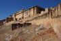 Indien. Das Amber Fort. Der gewaltige Festungspalast wurde 1592 auf Befehl von Raja Man Singh I. auf den Fundamenten älterer Burganlagen aus dem 11. Jahrhundert errichtet. 