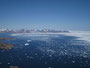 Grönland. An der Ostküste bei Tasiilaq. Blick auf den Kong Oskar Fjord und den Polarstrom.