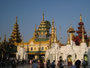 Myanmar. Hauptstadt Yangon. Die Shwedagon Pagode gilt als das Wahrzeichen des ganzen Landes.