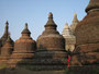 Myanmar. Mrauk U ist die ehemalige Hauptstadt des Königreichs von Arakan. Zur Blütezeit entstanden hier hunderte von Tempeln. Mrauk U ist nach Bagan die bedeutendste buddhistische Kultstätte in Myanmar.