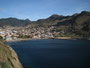 Madeira. Machico. Dies ist der älteste Ort der Insel. Im Juli 1419 betraten die portugiesischen Entdecker in der Bucht von Machico erstmals den Boden der Insel Madeira.