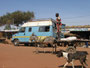 Mali. Das Dorf Douentza. Hier beginnt die Piste nach Timbuktu.