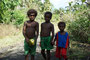 Vanuatu. Ein besonderer Höhepunkt ist der Besuch in den einheimischen Dörfern. Nur wenige Touristen finden den Weg hierher. Die gastfreundlichen Menschen leben von und mit der Natur.
