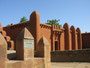 Mali. Die Stadt Segou ist die ehemalige Residenz der Bambara-Könige. In Alt-Segou befindet sich das Grab des ersten Bambara-Königs.