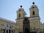 Peru. Hauptstadt Lima. Lima wurde 1535 von den Spaniern gegründet. Das 1546 erbaute Franziskanerkloster wurde zum Weltkulturerbe erklärt.