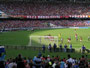 Brasilien. Rio de Janeiro. Das Estádio do Maracanã. Ein Fußballspiel im berühmten Maracanã-Stadion zählt zu den Höhepunkten eines Besuches in Rio de Janeiro.