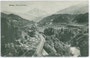 Patsch und Natters, Bzk. Innsbruck-Land mit der Sill als Gemeindegrenze und der Brennerbahn in Bildmitte (von links nach rechts) und die Serles (2.717m). Lichtdruck 9 x 14 cm; Impressum: Becker & Kölblinger, München um 1905. Inv.-Nr. vu914ld00042
