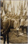 Kaiser Franz Joseph I. und Thronfolger Franz Ferdinand von Österreich Este bei der Landesjahrhundertfeier in Innsbruck im August 1909. Gelatinesilberabzug 9 x 14 cm, Impressum: K(arl). Dornach, Innsbruck.  Inv-Nr. vu914gs00044