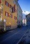 Verbindungshaus der 1868 gegründeten pflichtschlagenden Akademischen Burschenschaft "Suevia" in Innsbruck-Mariahilf, Höttinger Gasse 27. © Johann G. Mairhofer 1992.  Inv.-Nr. dc135fuRD147.1_22
