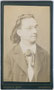 Josef Pembaur (1848-1923), Komponist, Dirigent, Leiter der Musikschule des Innsbrucker Musikvereins. Albuminabzug auf Untersatzkarton 6,5 x 10,6 cm (Visitformat); Aufnahme: Friedrich Bopp, Innsbruck um 1890. Inv.-Nr. vuVIS-00196