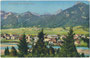 Lechaschau am rechten Lechufer, Bezirk Reutte, Tirol im Reuttener Talkessel gelegen mit Pfarrkirche zum Hl. Geist von Nordosten. Photochromdruck 9 x 14 cm, Impressum: Purger & Co., München 1913.  Inv.-Nr. vu914pcd00333