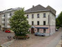 Pension „Bistro's“ in Pradl (Stadtgemeinde Innsbruck), Pradler Straße 2 bei der Pradler Brücke. Digitalphoto; © Johann G. Mairhofer 2012.  Inv.-Nr. 1DSC03337