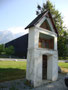 Kapellenbildstock mit Wandmalereien in der Milser Straße in Schönegg beim Bezirkskrankenhaus in Hall inTirol, Gbz. Hall, Bzk. Innsbruck-Land.  © Johann G. Mairhofer 2013.  Inv.-Nr. 1DSC07240