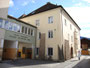 Ansitz Leopart („Leopardischlössl“) von Südosten, heute mit Zubauten Schülerheim des Tiroler Bauernbundes in Innsbruck-Pradl, Gabelsbergerstraße 3 (Adresse vormals Egerdachstraße 13). Digitalphoto; © Johann G. Mairhofer 2011.  Inv.-Nr. 1DSC02370