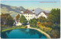 Garten mit Teich vom Schloss Kaps in der Bezirkshauptstadt Kitzbühel, Tirol. Photochromdruck 9 x 14 cm; Impressum: Fotografie und Verlag Josef Herold, Kitzbühel um 1910.  Inv.-Nr. vu914pcd00200
