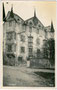 Ehemaliges Wohnhaus der Augsburger Handelsfamilie FUGGER in Schwaz, Ludwig-Penz-Straße 21 (heute Sitz der Tertiar-Schulschwestern). Impressum: Adolf Künz, Photokunstanstalt, Innsbruck, Körnerstraße 5; postalisch gelaufen 1931.  Inv.-Nr. vu914gs00454