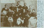 "Jerusalempilger aus Hopfgarten (im Brixental)". Gelatinesilberabzug 9 x 14 cm; kein Impressum 1902.  Inv.-Nr. vu914gs00215