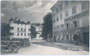 Ansitz Grasegg, heute Gasthof “Herrnhaus” und ehemaliger Gasthof “Brixlegger Hof” jeweils am Herrnhausplatz in Brixlegg, Bezirk Kufstein, Tirol. Gelatinesilberabzug 9 x 14 cm ohne Urhebernachweis um 1910.  Inv.-Nr. vu914gs00396