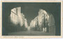 Herzog-Friedrich-Straße in der Altstadt von Innsbruck bei Nacht von der Laubenöffnung unterhalb des Goldenen Dachls aus. Gelatinesilberabzug 9 x 14 cm; Impressum: P(eter). Karberger, Pechestraße 1, Innsbruck um 1930.  Inv.-Nr. vu914gs00687