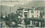 Um 1900 im Jugendstil errichtete Villa "Regina" in Obermais (1924 nach Meran eingemeindet worden), Gbz. u. Bzk. Meran, heute Prov. Bozen-Südtirol. Lichtdruck 9 x 14 cm o. Urhebernachweis, um 1907.  Inv.-Nr. vu914ld00287