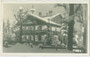 Im Heimatstil errichtete Pension - heute Anbieter von Appartments - Villa "Licht" in Kitzbühel, Franz-Reisch-Str. 8 im Winter. Gelatinesilberabzug ohne Urhebernachweis, postalisch 1930 befördert worden.  Inv.-Nr. vu914gs01118