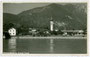 Dorfzentrum von Breitenbach am Inn mit Pfarrkirche zum Hl. Petrus vor dem Pendlingzug in den östlichen Brandenberger Alpen. Gelatinesilberabzug 9x14cm; Ebner, Innsbruck um 1940.  Inv.-Nr. vu914gs00086