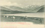 Viehhüter und Milchvieh auf einer Weide beim Haidersee in St. Valentin auf der Haide, Gemeinde Graun im Vinschgau, Bezirk Schlanders, bis 1919 Gefürst. Grafsch. Tirol. Lichtdruck 9 x 14 cm; Impressum: Stengel & Co., Dresden 1904.  Inv.-Nr. vu914ld00258